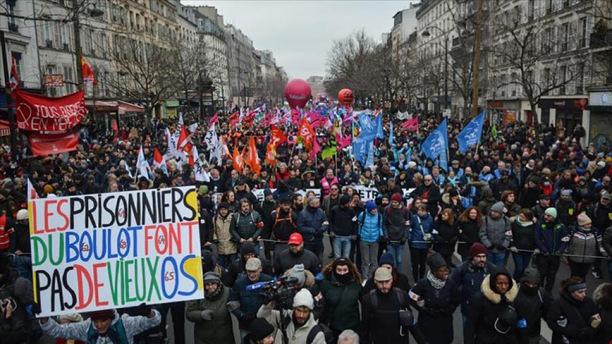 تظاهرات علیه اصلاحات در امور متقاعدین در فرانسه ادامه دارد
