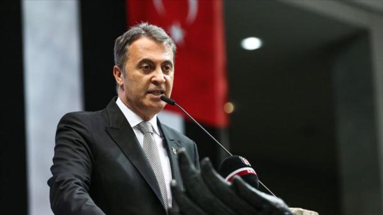 Fikret Orman, reeleito presidente do Beşiktaş