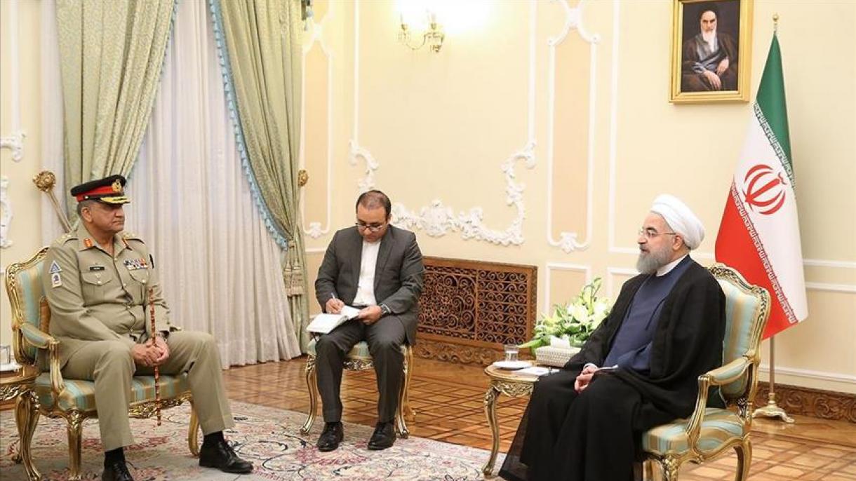 دیدار رئیس ستاد ارتش پاكستان با رئیس جمهور ایران در تهران