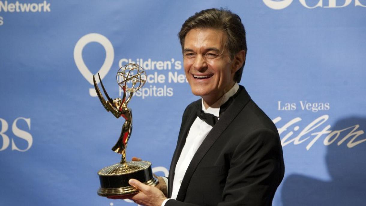El famoso Dr. Mehmet Öz gana el premio “Daytime Emmy”