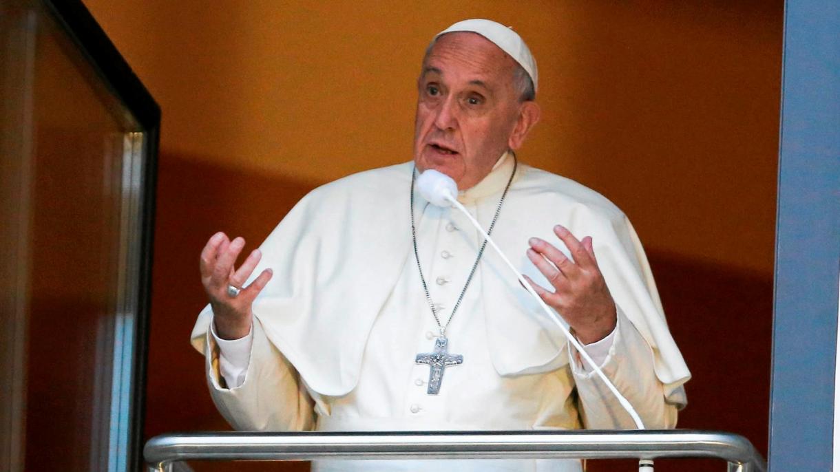 İslam və terroru bir tutanlar böyük səhv edir: Papa Fransisk