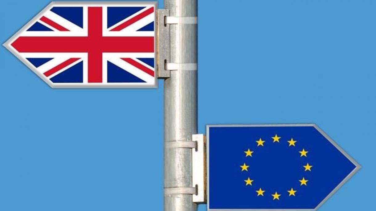 Reino Unido e União Europeia concordam em prolongar as negociações do Brexit