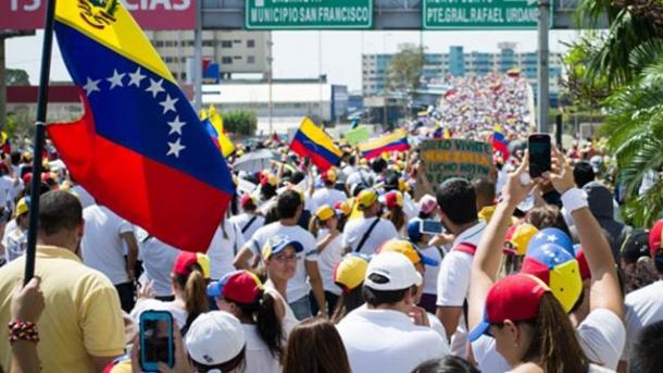 Επίδραση  «τσουνάμι»  η οικονομική κρίση στην Βενεζουέλα
