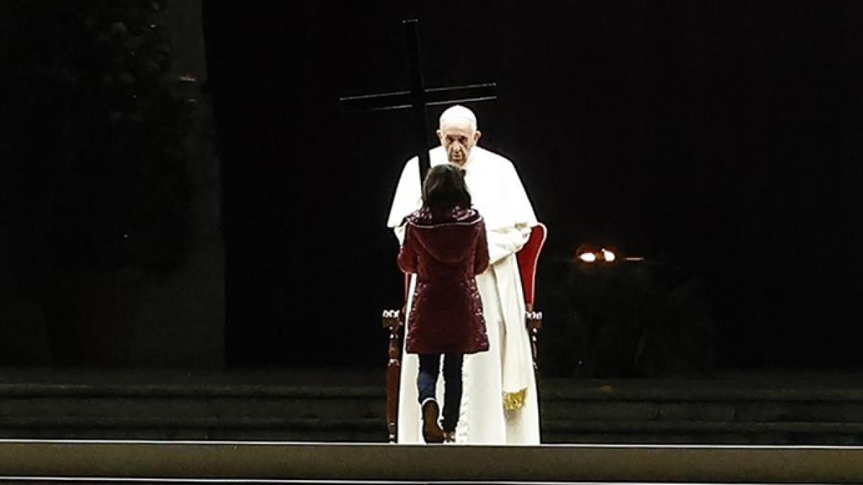 Ватиканда "Крест жолу" жөрөлгөсү өткөрүлдү