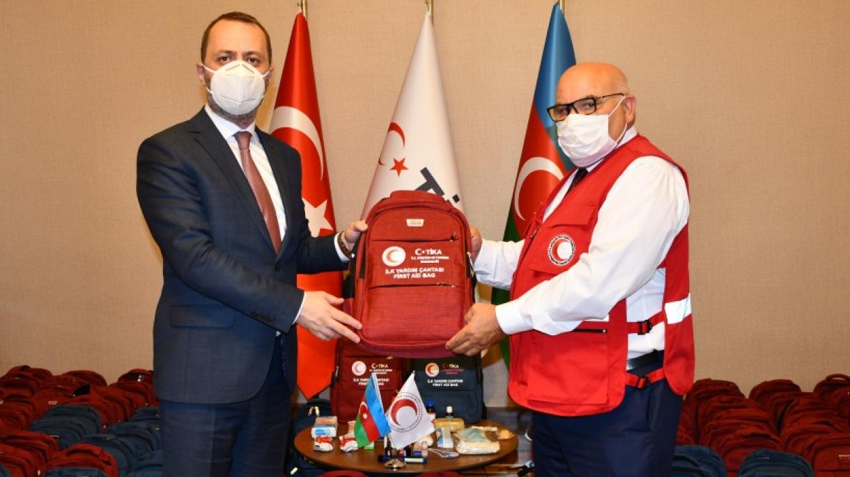 Түркия Азербайжанга 500 аптечка жөнөттү