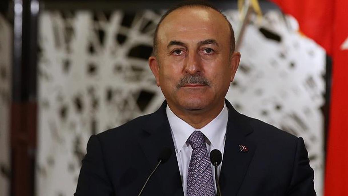 El ministro de Exteriores turco Çavuşoğlu ha mantenido conversaciones en Brunéi