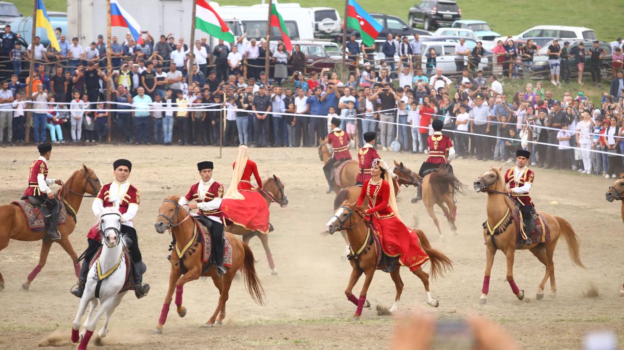 azerbaycan milli yayla festivali2.jpg