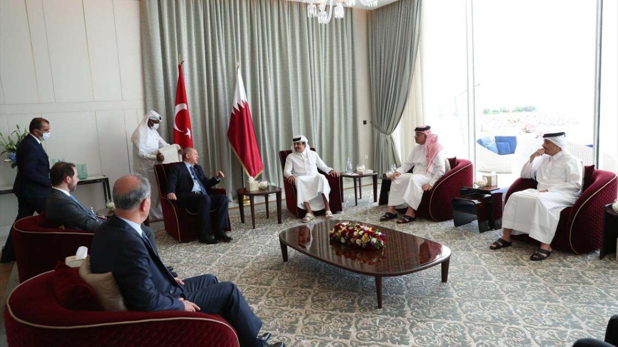 エルドアン大統領、カタール訪問