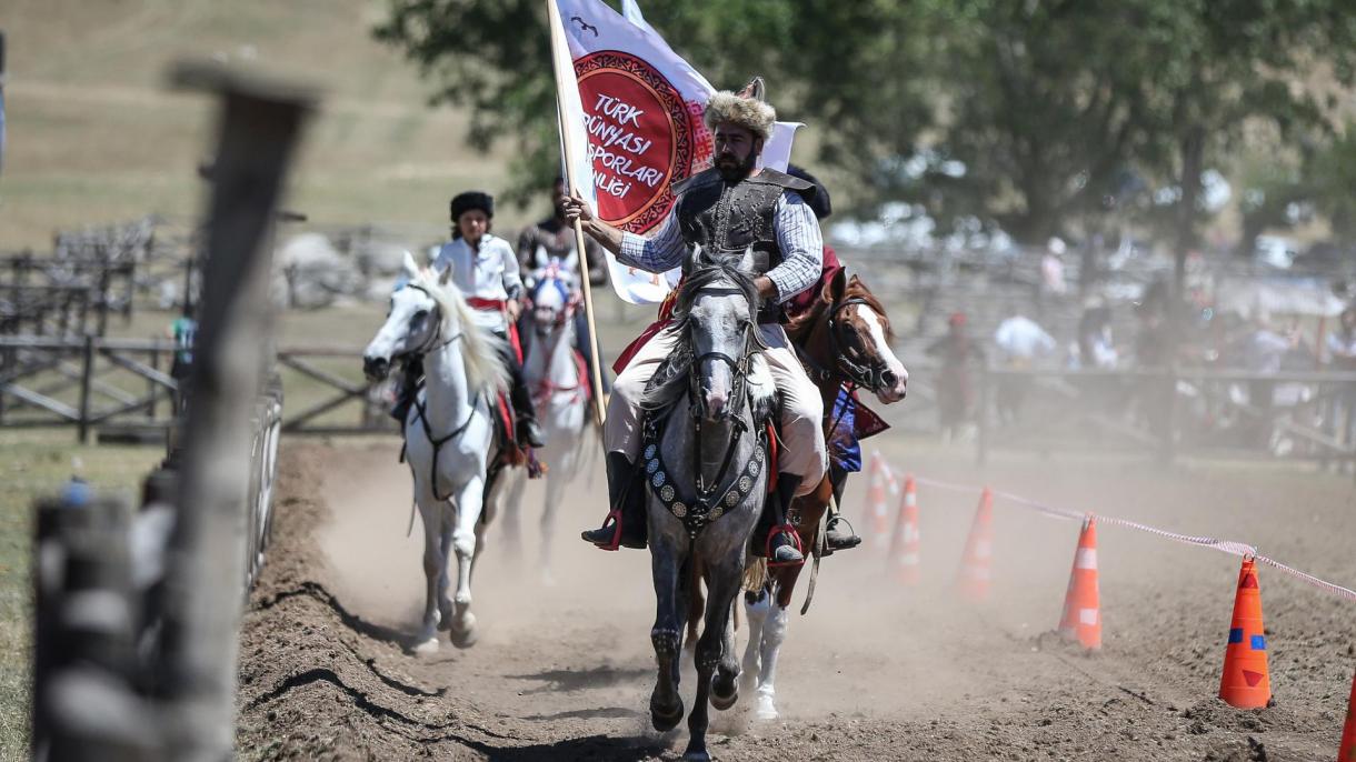 turk dunyasi ata sporlari.jpg