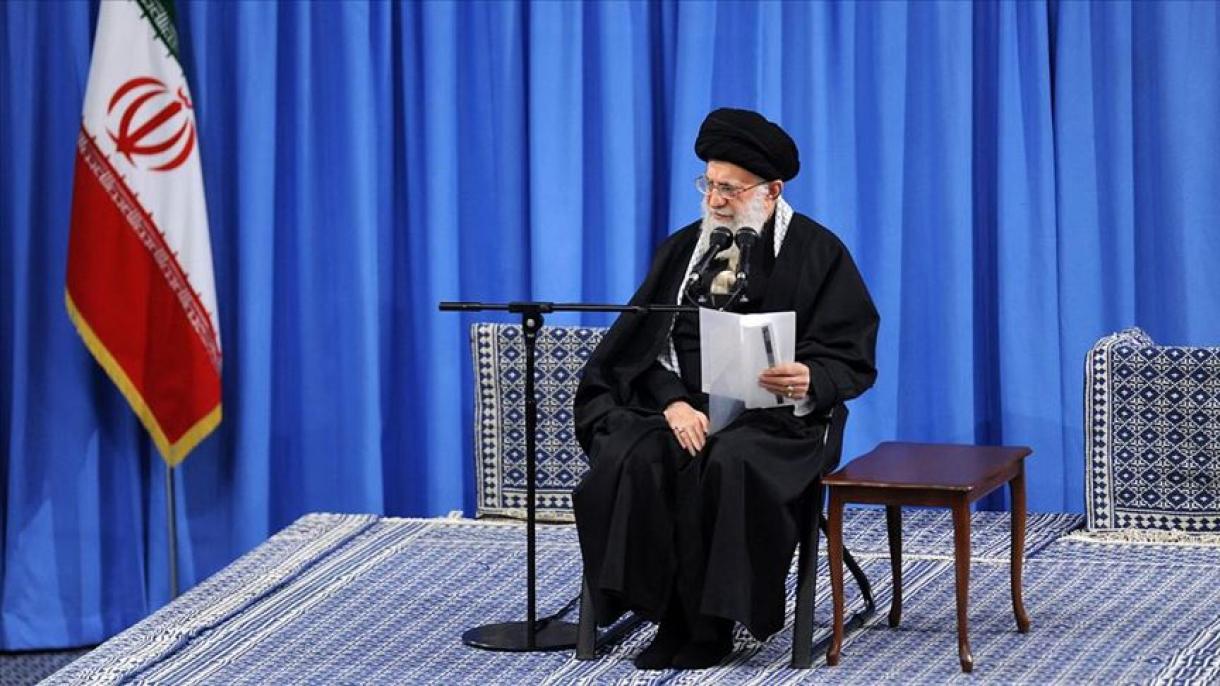 خامنه‌ای: چونکو ساواش اولمایاجاق