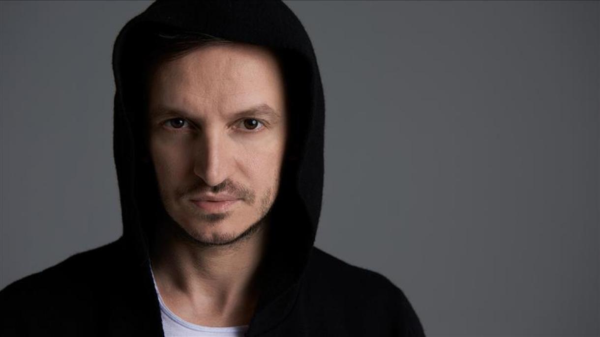 El DJ turco compone la nueva banda sonora de “La Casa de Papel”