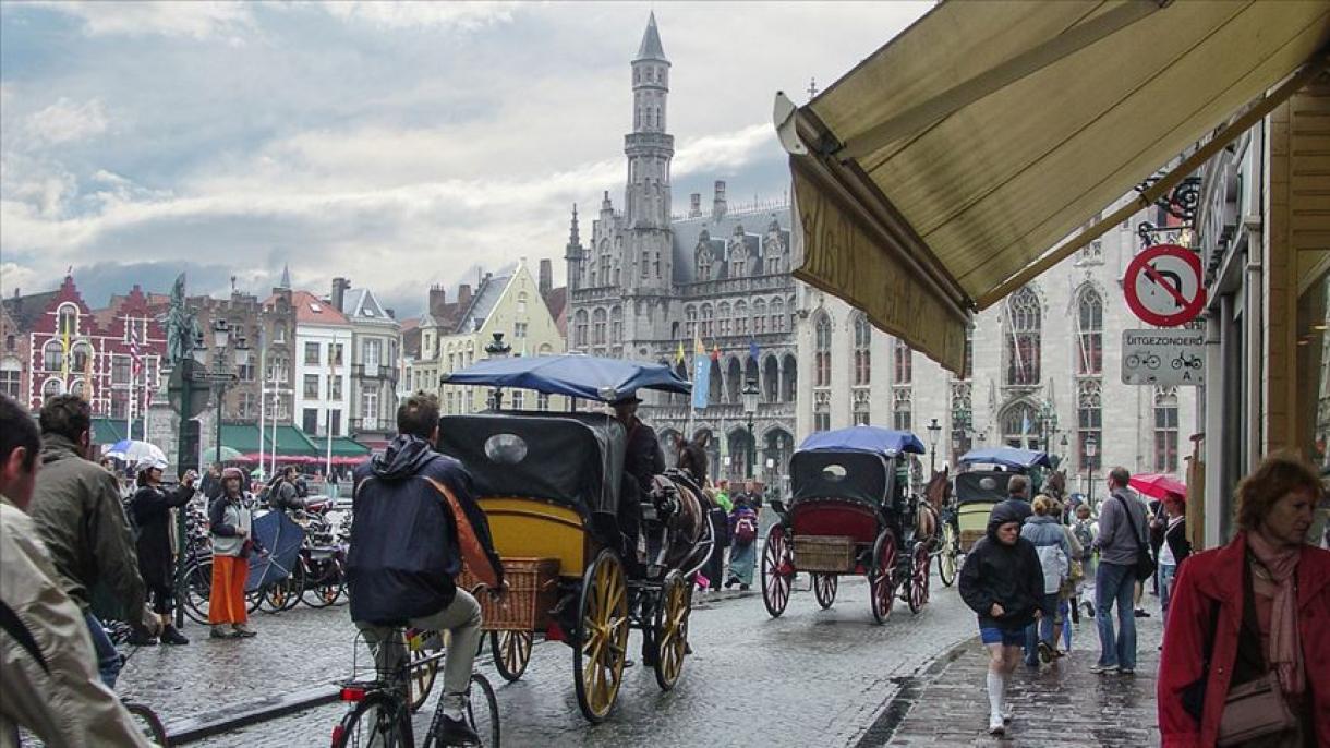 ベルギー ブルージュの町 観光客数を減らす準備中