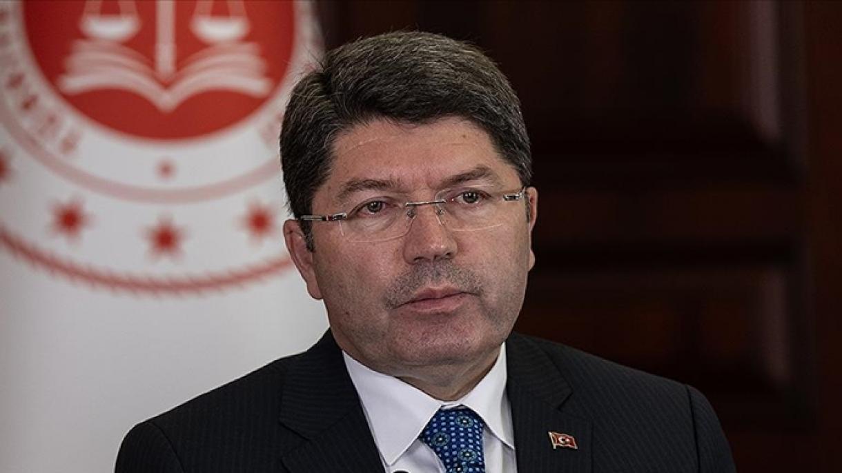 Türkiyäniň Adalat ministri Şwesiýadaky meçew bermeleri ýazgardy