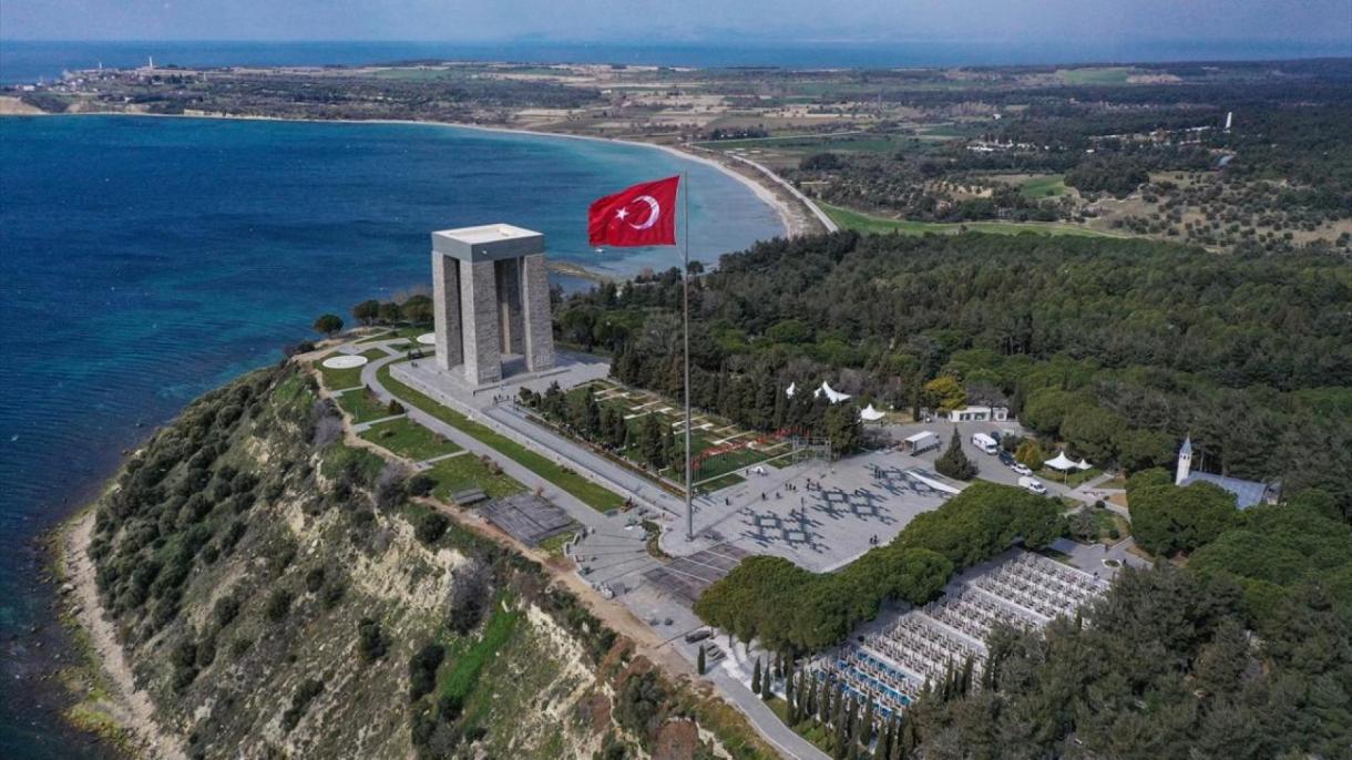 Türkiye celebra el 109 º aniversario de la Victoria Naval de Çanakkale