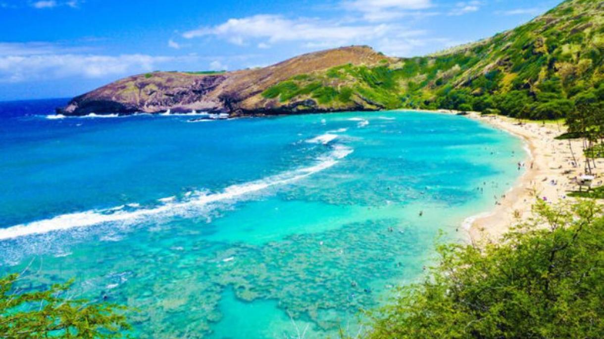 هاوایی-ده آدا یوخا چیخدی