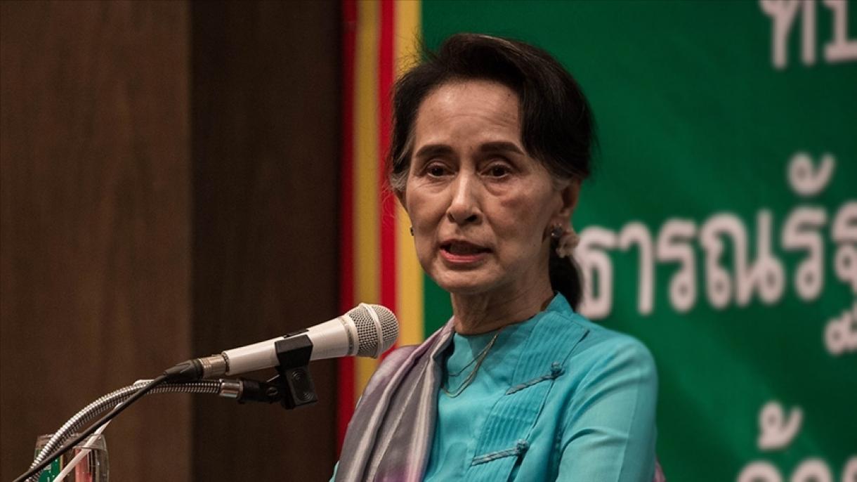Junta militar de Myanmar conmuta parte de sentencias de consejera de Estado y presidente derrocados