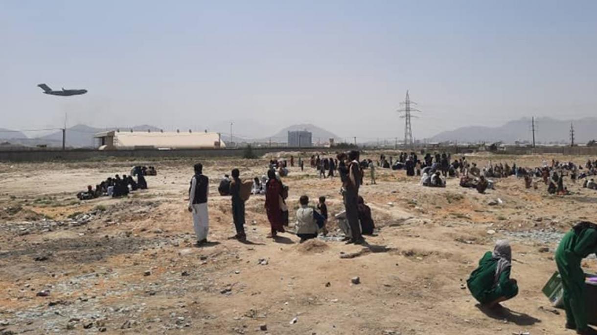 Britaniya o'z fuqarolarini Afg'onistonning Kobul aeroportiga bormasliklari haqida ogohlantirdi