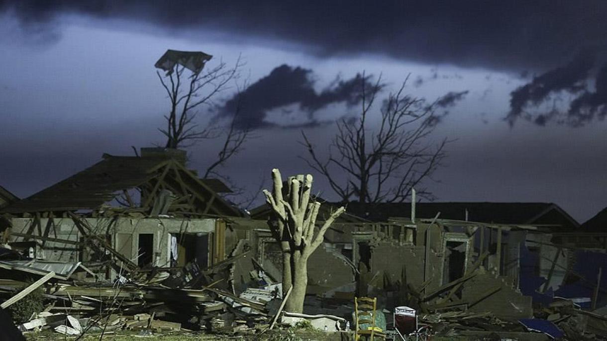 Tornados y tormentas devastan el sudeste de EEUU