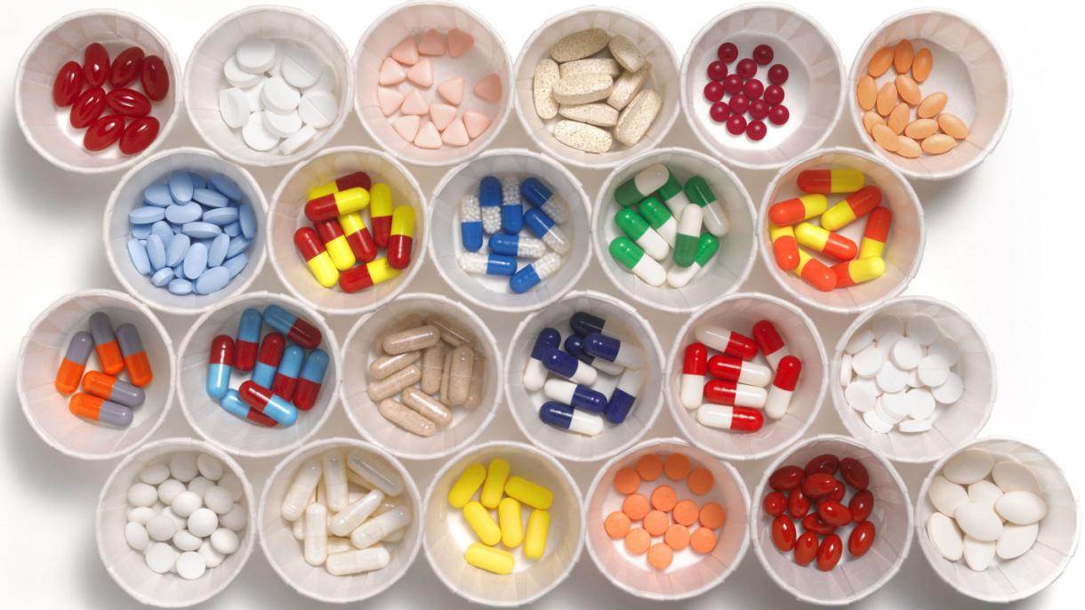 España revisará el precio de 15.741 medicamentos para ahorrar 248 millones