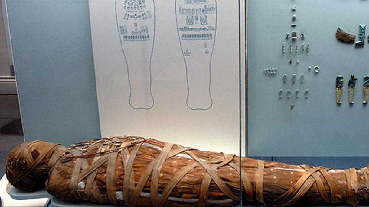 Ezerhétszáz éves múmiát találtak Kínában