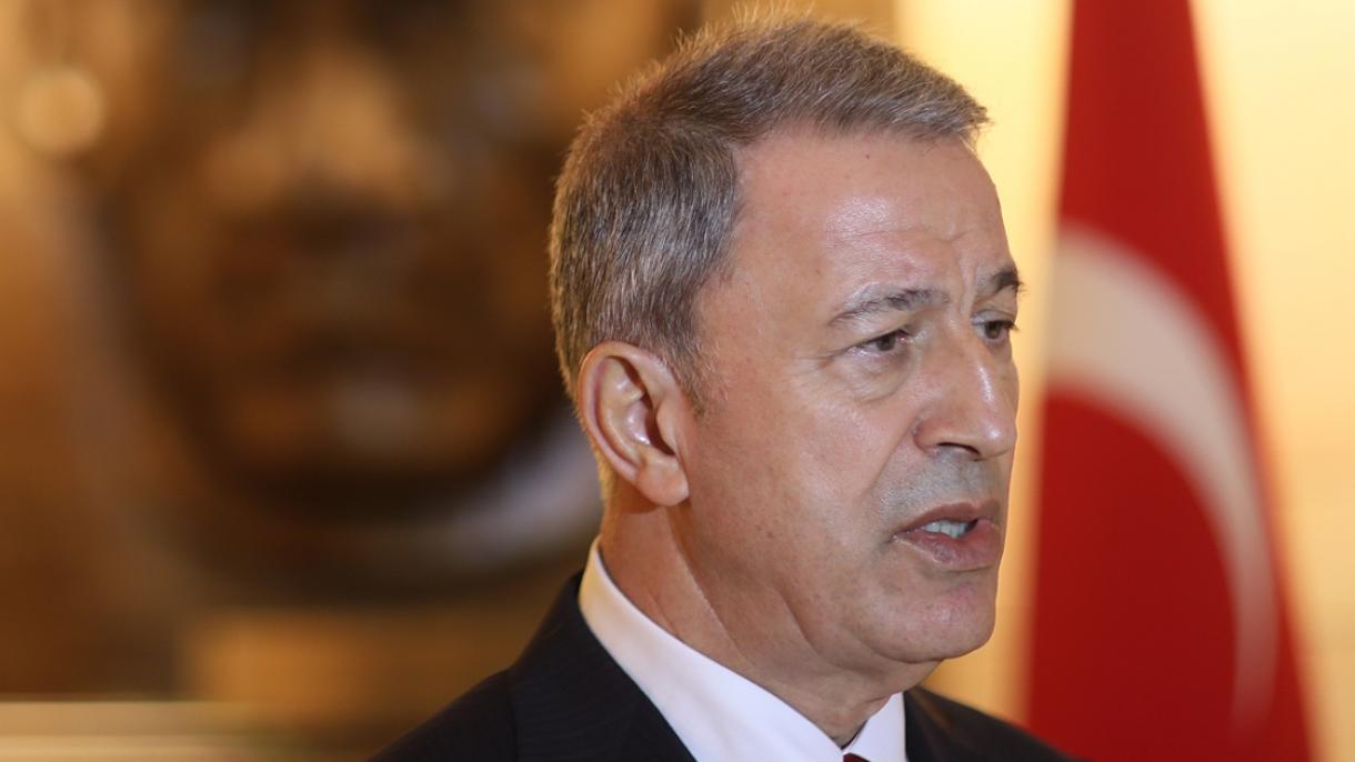 hulusi akar.jpg