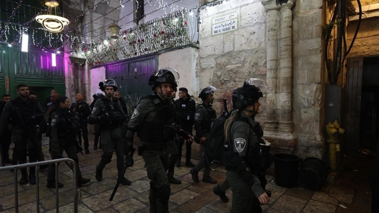 اسرائیل پولیسی مسجدالاقصی گه باسیب کیردی