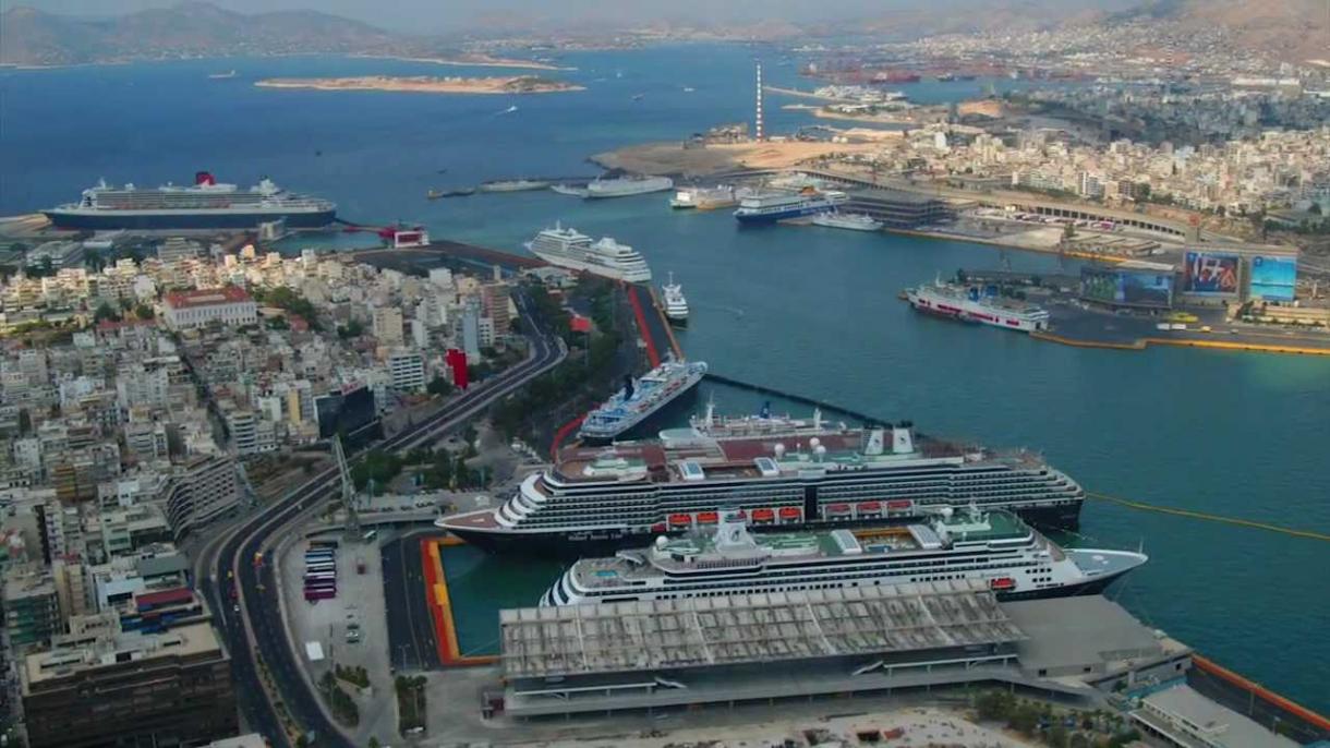 Una compañía china compró el puerto más grande de un país europeo