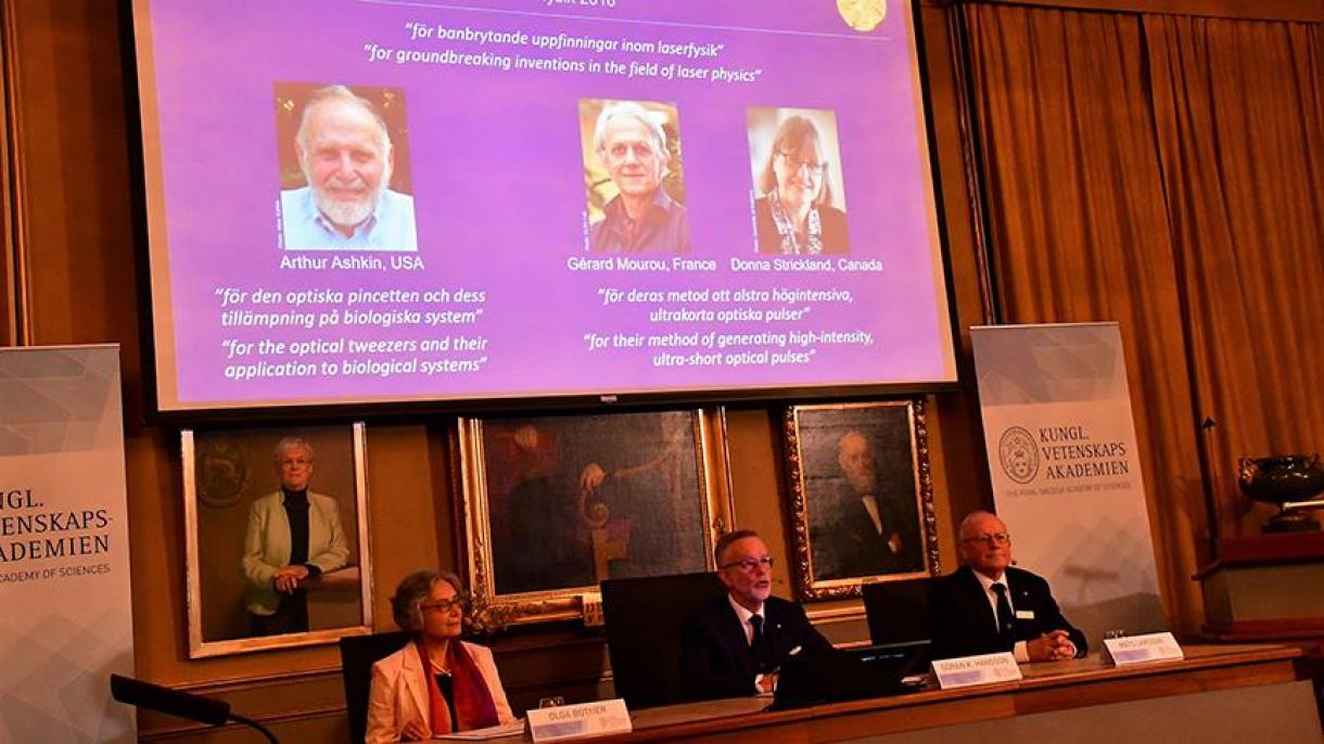 2018 نوبل فیزیک موکافاتینی قازانانلار بللی اولدو