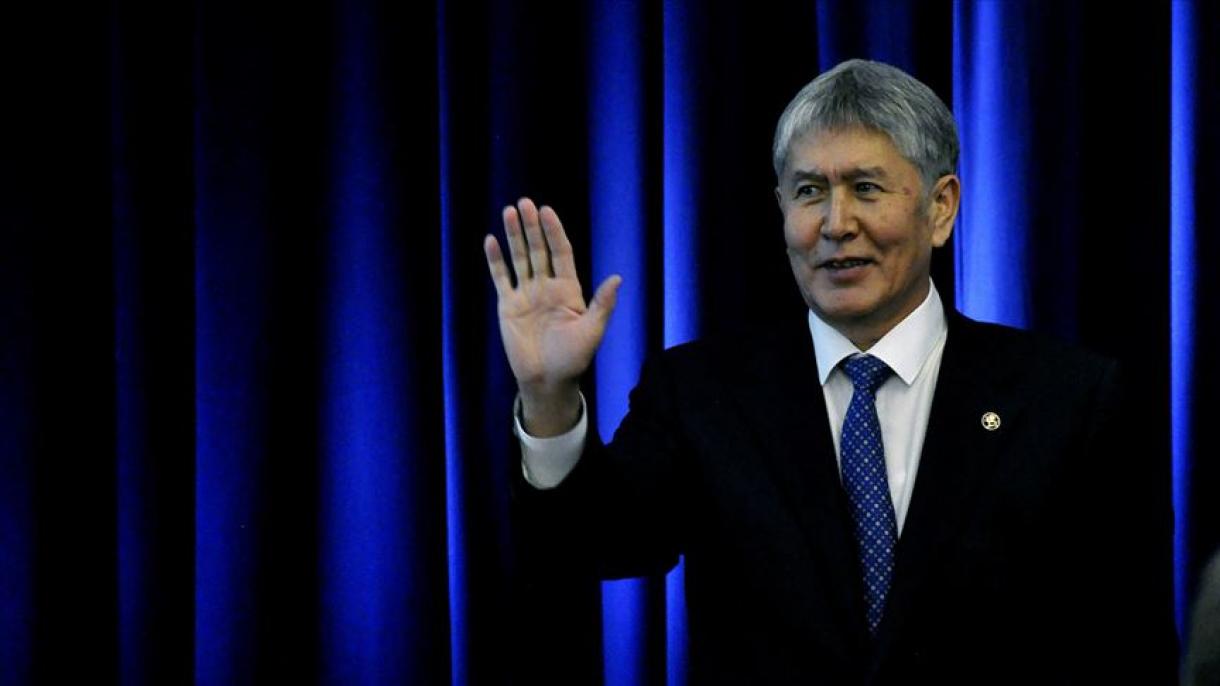 Atambayev partiyasennän kitte