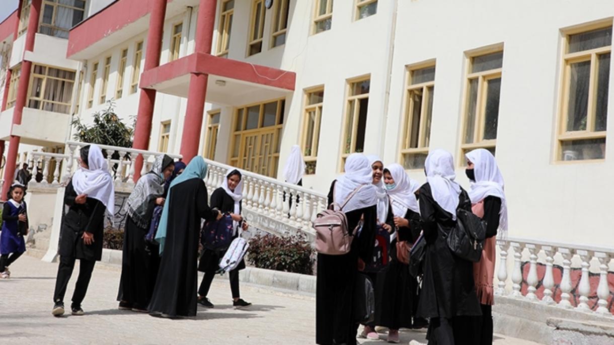 واکنش جامعه جهانی به عدم بازگشایی مدارس دخترانه در افغانستان