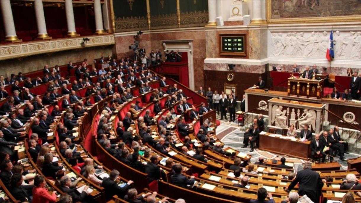 საფრანგეთში სეკულარული ღირებულებების დაცვის კანონი დამტკიცდა