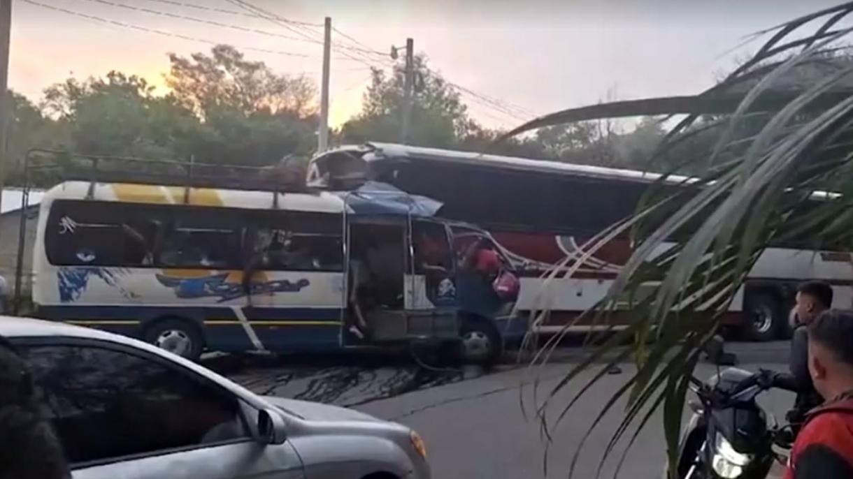 Автобусна катастрофа в Хондурас...