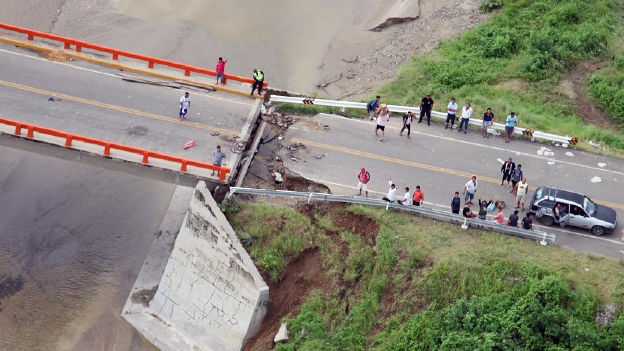 Desastres naturales más fuertes de las últimas décadas en Perú dejan 43 muertos