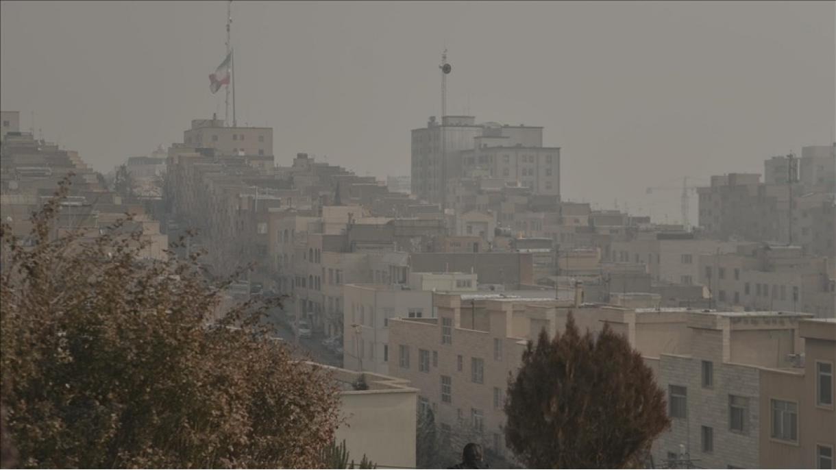آلودگی شدید هوا در برخی کلان‌شهرهای ایران