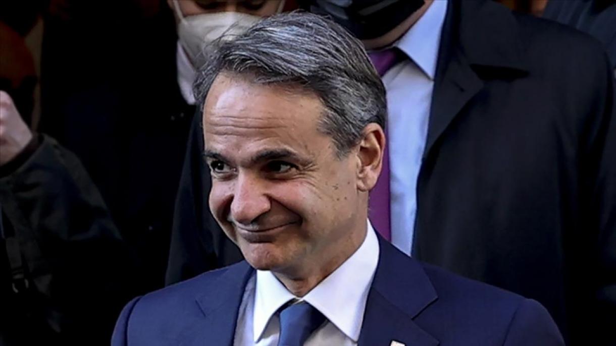 希腊总理新冠检测结果呈阳性