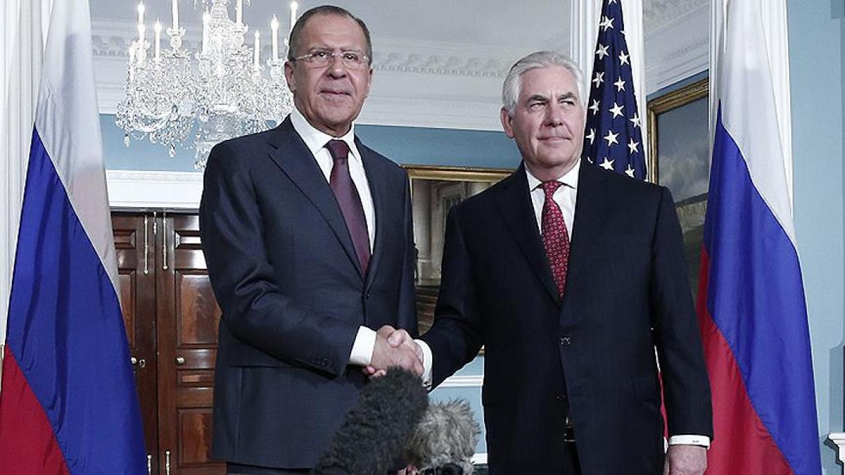 Lavrov e Tillerson avaliam medidas para solucionar a crise síria