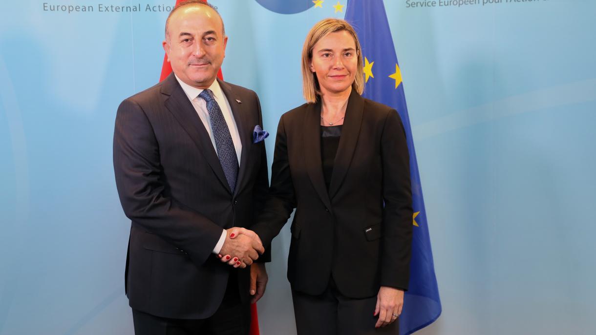 Brüsszelben tárgyalt a török külügyminiszter
