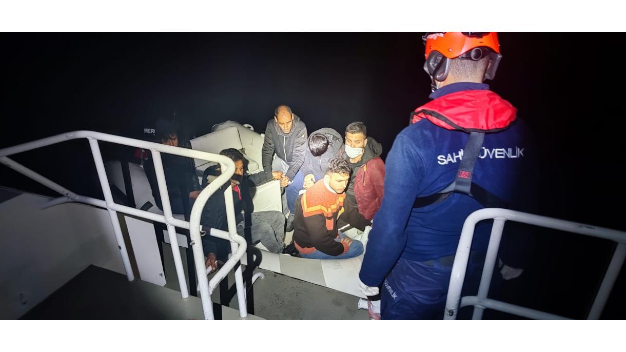 Yunanıstan tərəfindən Türkiyə sularına qovulan miqrantlar xilas edilib