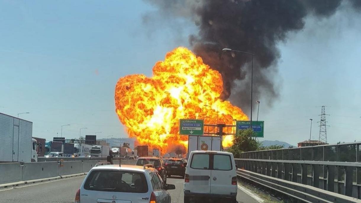 انفجار یک تانکر نفت در شهر بولونیا در ایتالیا