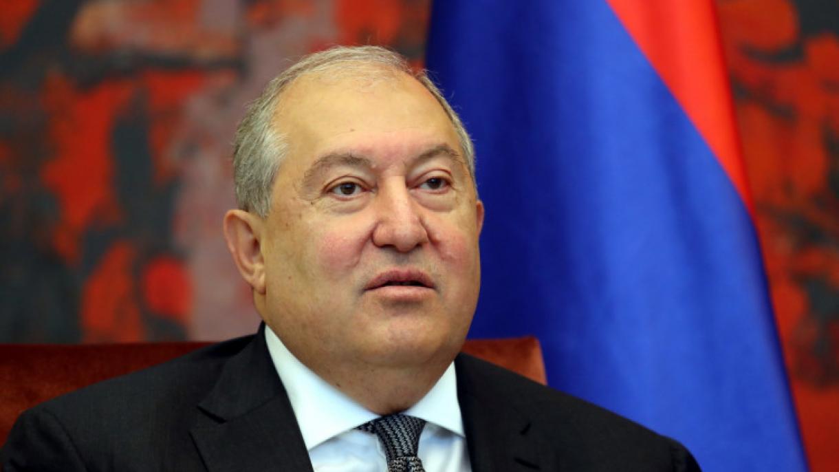 ارمنیستان جمهورباشقانی استعفا ائتدی