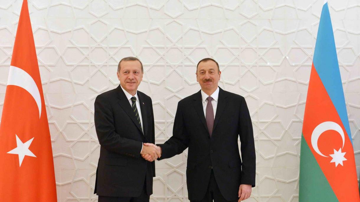 Türkiýäniň Prezidenti azerbaýjanly kärdeşi bilen söhbetdeş boldy