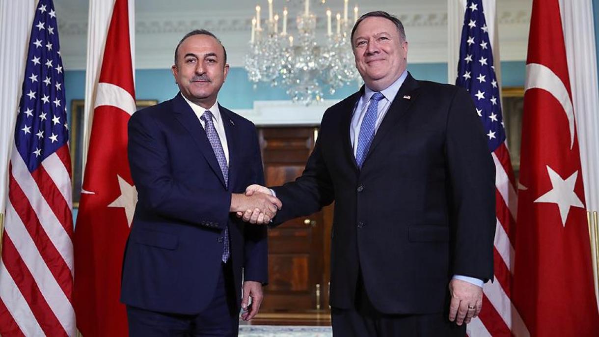 Mevlut Chavusho’g’li bilan Mike Pompeo Suriya masalasini qo’lga oldi