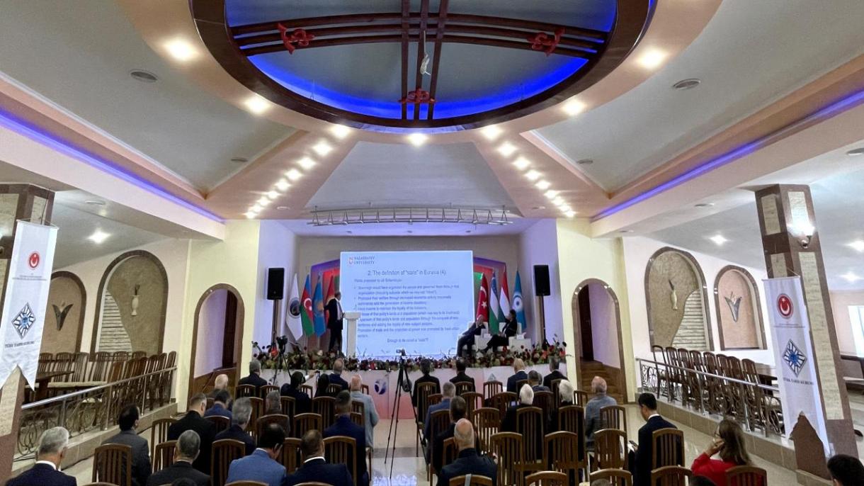 Кыргызстанда өткөн түрк мамлекеттеринин тарыхый конгресси