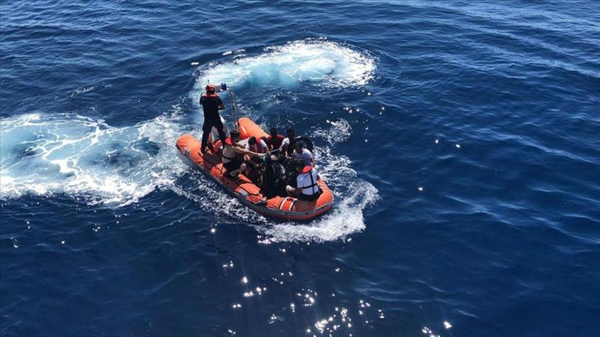 گارد ساحلی تورکیه 57 پناهجوی رانده شده توسط یونان را از خطر مرگ نجات داد