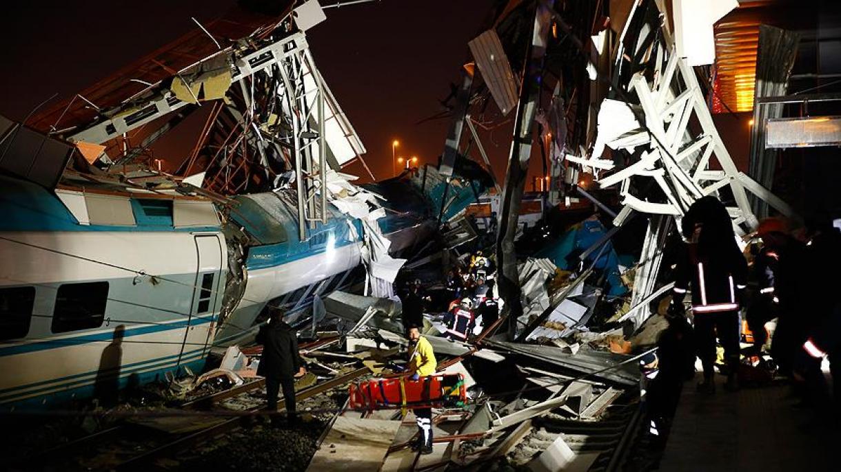 Accidente de tren de alta velocidad en Ankara deja varios muertos