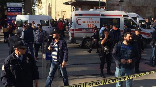 Ataque suicida en Bursa: 13 heridos