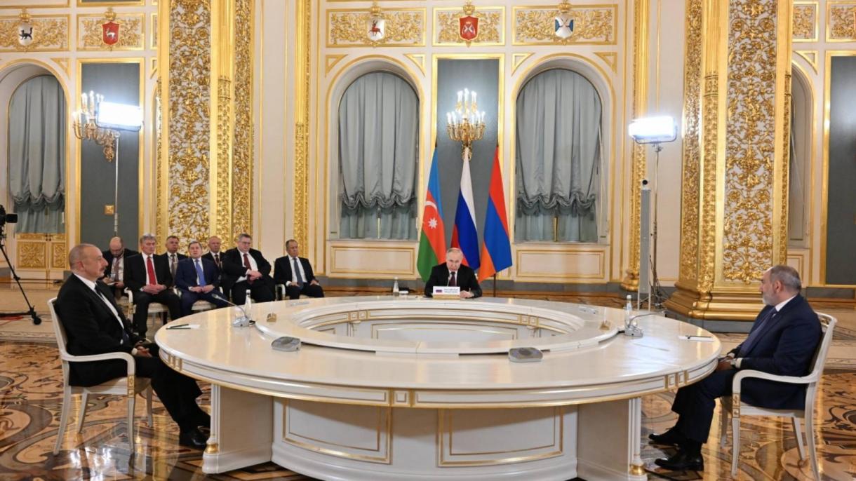 Путин, Алиев и Пашинян обсъдиха спорните въпроси между Баку и Ереван