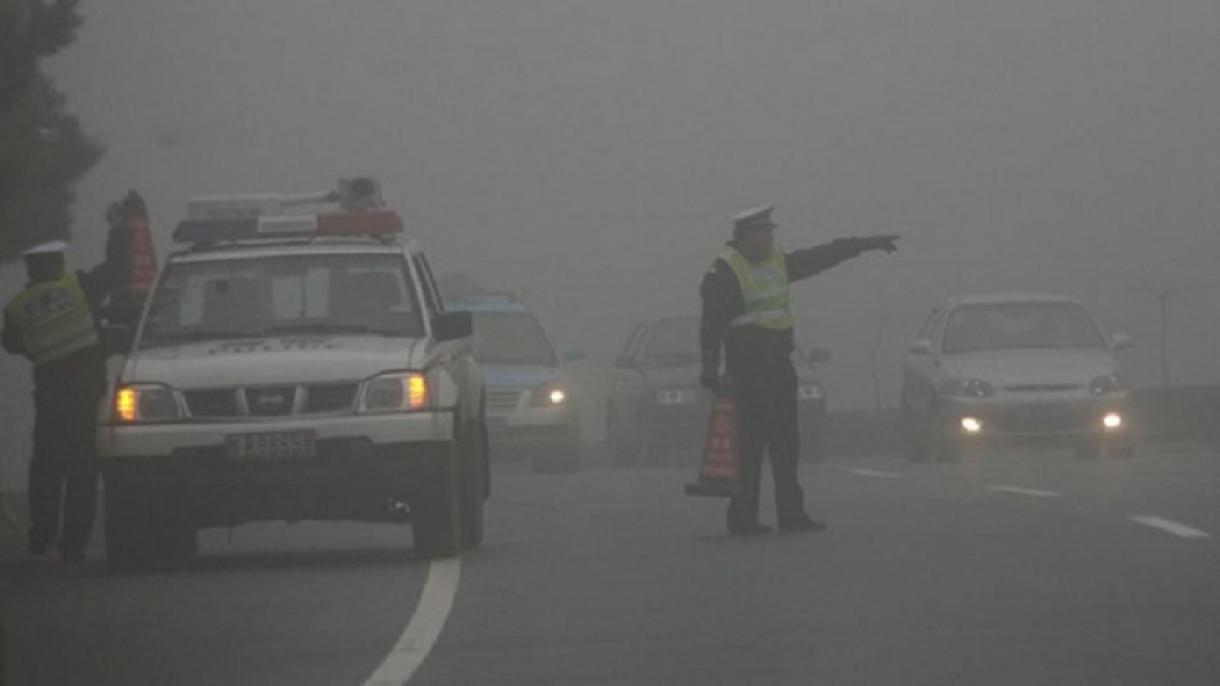 大雾笼罩乌鲁木齐国际机场