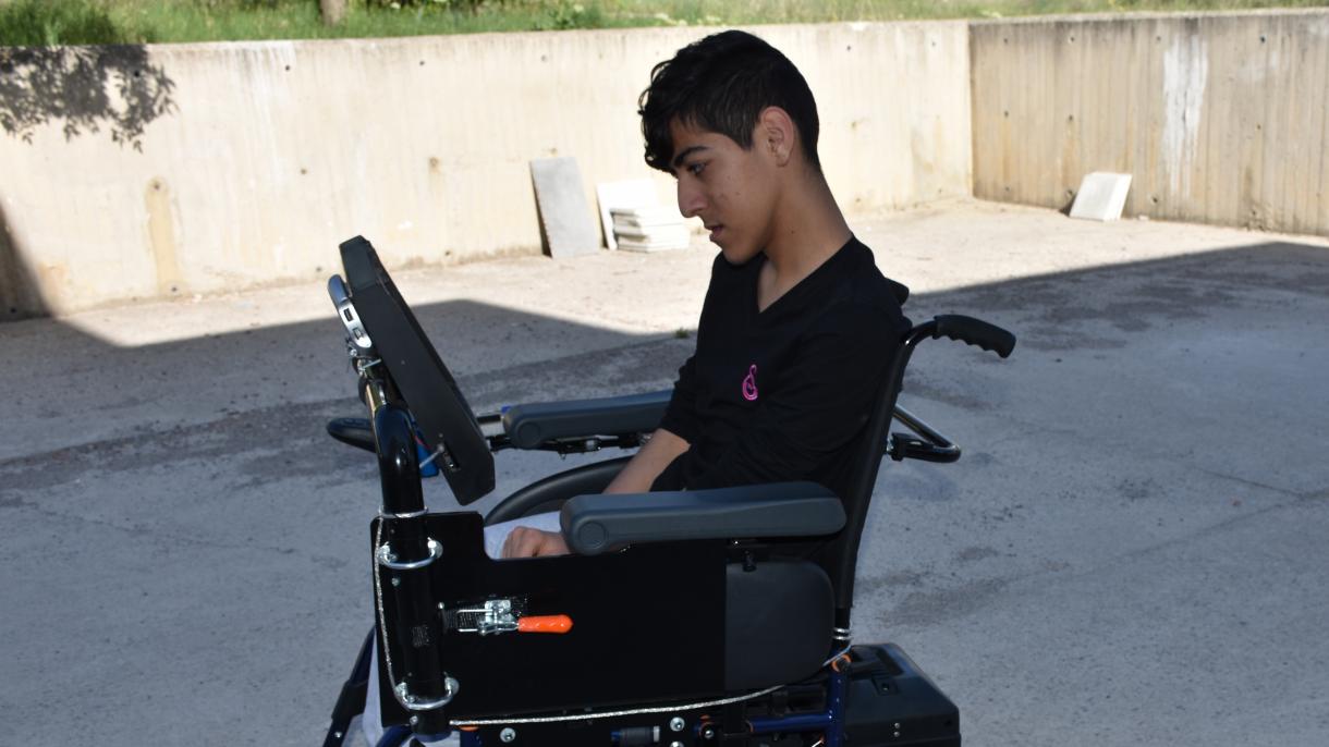 دانشمندان دانشگاه فنی خاورمیانه صندلی چرخدار موتوری ابداع کردند