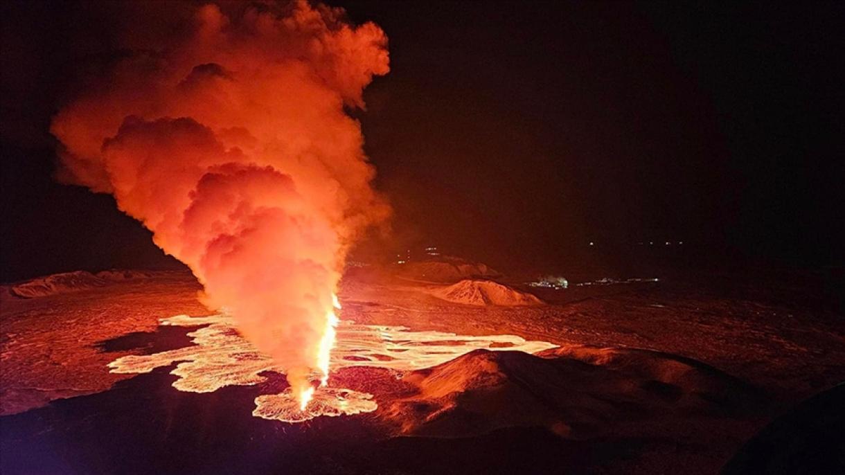 冰岛发生火山喷发